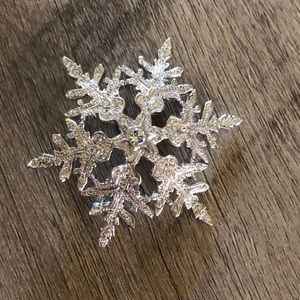 Snowflake ❄️ Pin